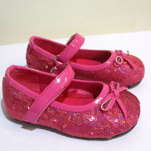 NEW Bubble Gum Pink Sparkly Girls MJ Shoes 5 Infant/Toddler